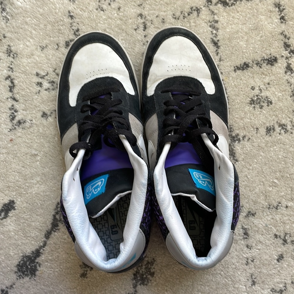 (Nike) SB MAVRK Suede/Leather Mid 6.0 Trainers Skate, Black White Purple - Picture 6 of 7
